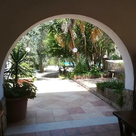 Casa Masseria Le Ville Peschici Exterior photo
